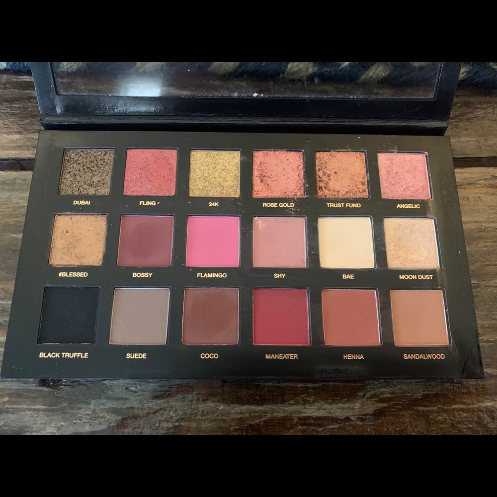 HUDA Beauty Palette 🎨